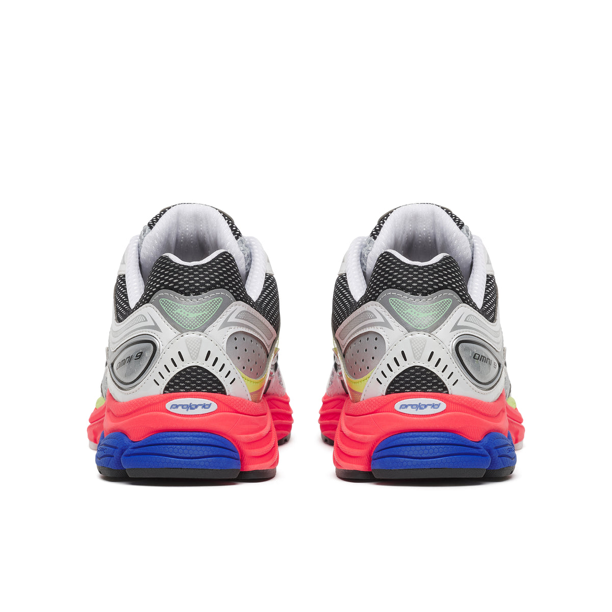 SAUCONY PROGRID OMNI 9 - WHITE/VIZIRED